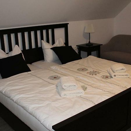 Vdovic Guest House Svecina Εξωτερικό φωτογραφία