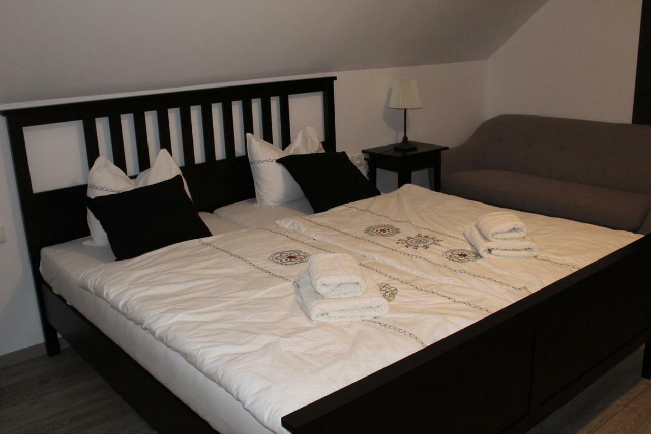 Vdovic Guest House Svecina Εξωτερικό φωτογραφία