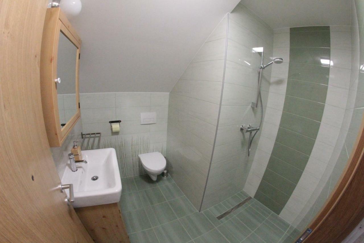 Vdovic Guest House Svecina Εξωτερικό φωτογραφία